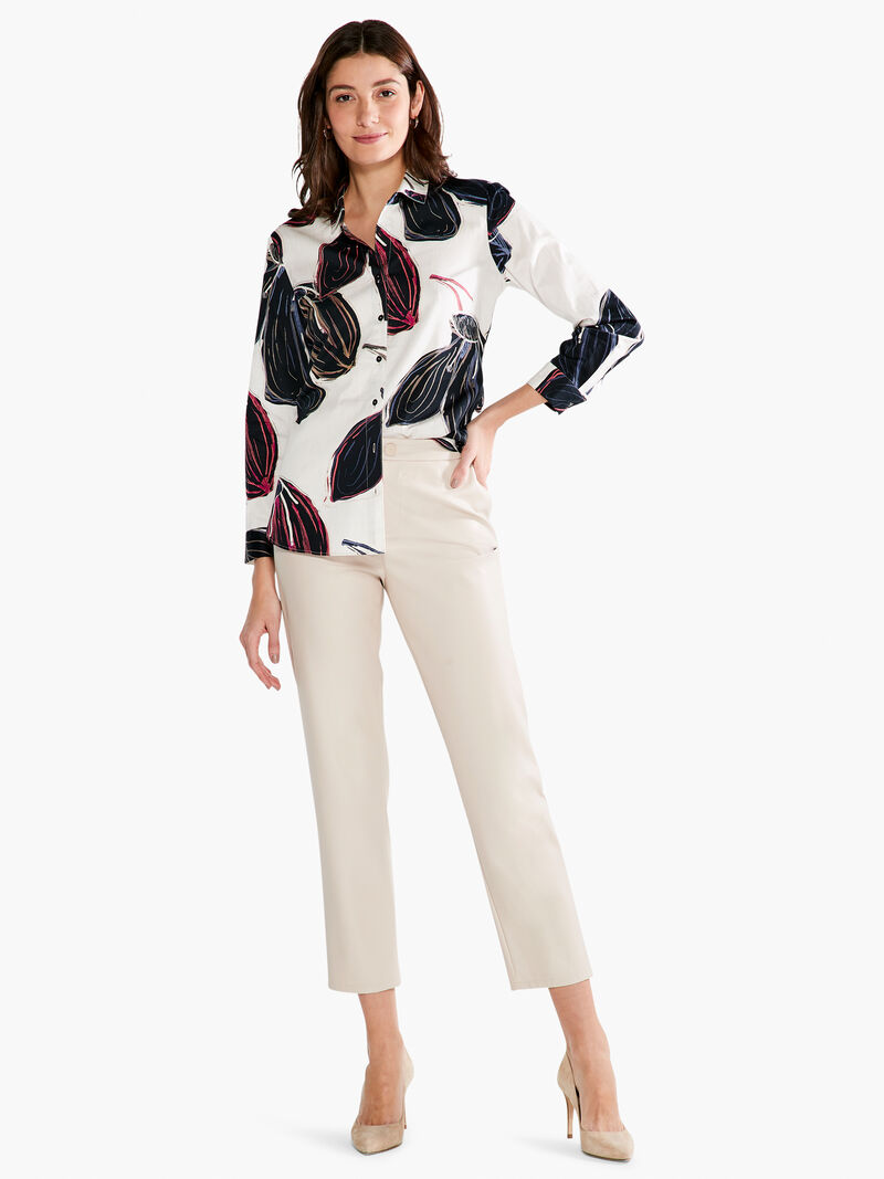 Woman Wears Stamped Flowers Shirt image number 3