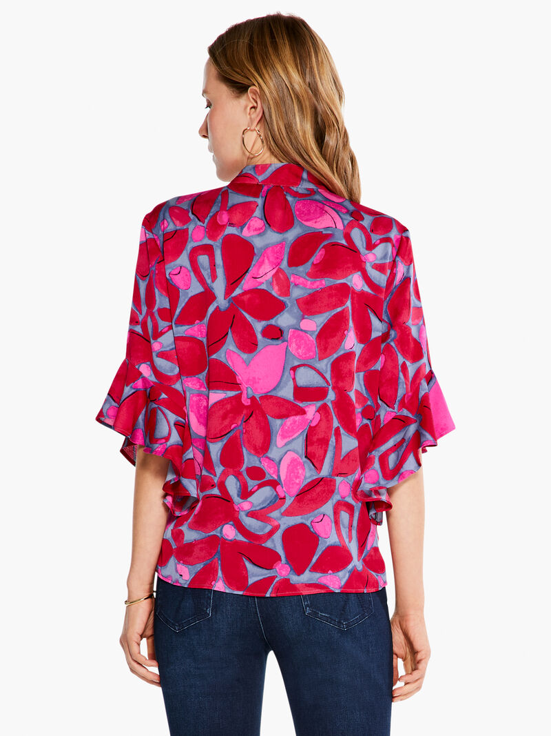Woman Wears Happy Splash Top image number 2
