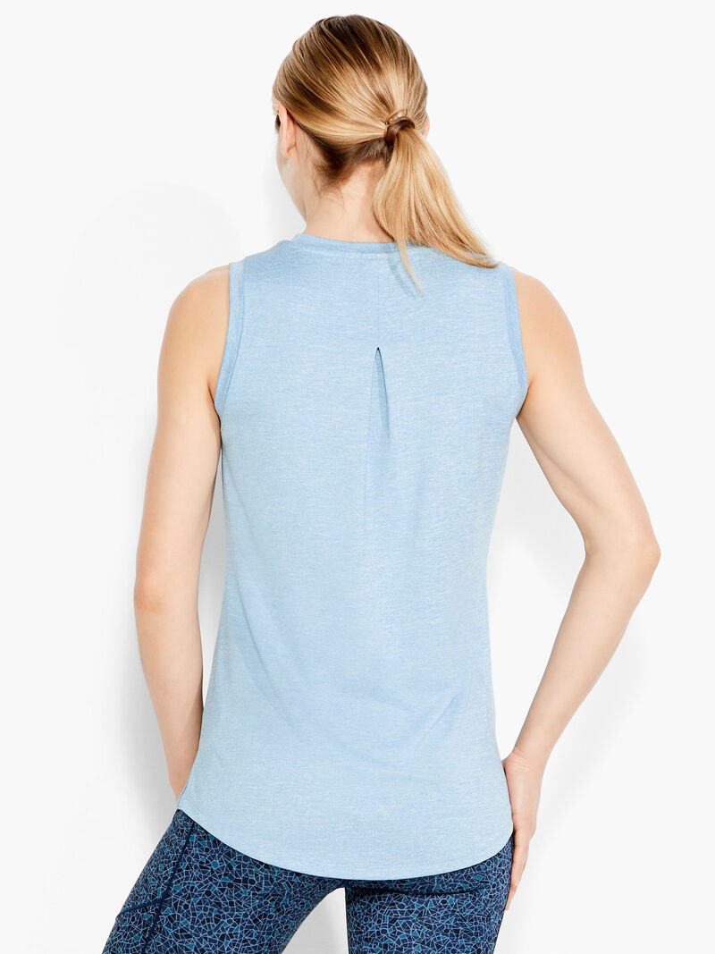 Woman Wears Flowfit Pleat Back Tank image number 2