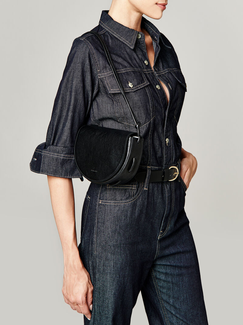 Woman Wears Il Bisonte - Small Half Moon Crossbody Bag image number 3