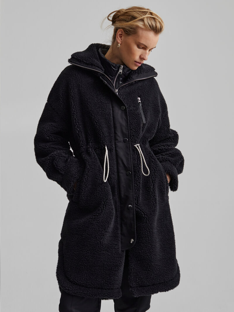 Woman Wears Varley - Jones Coat image number 3