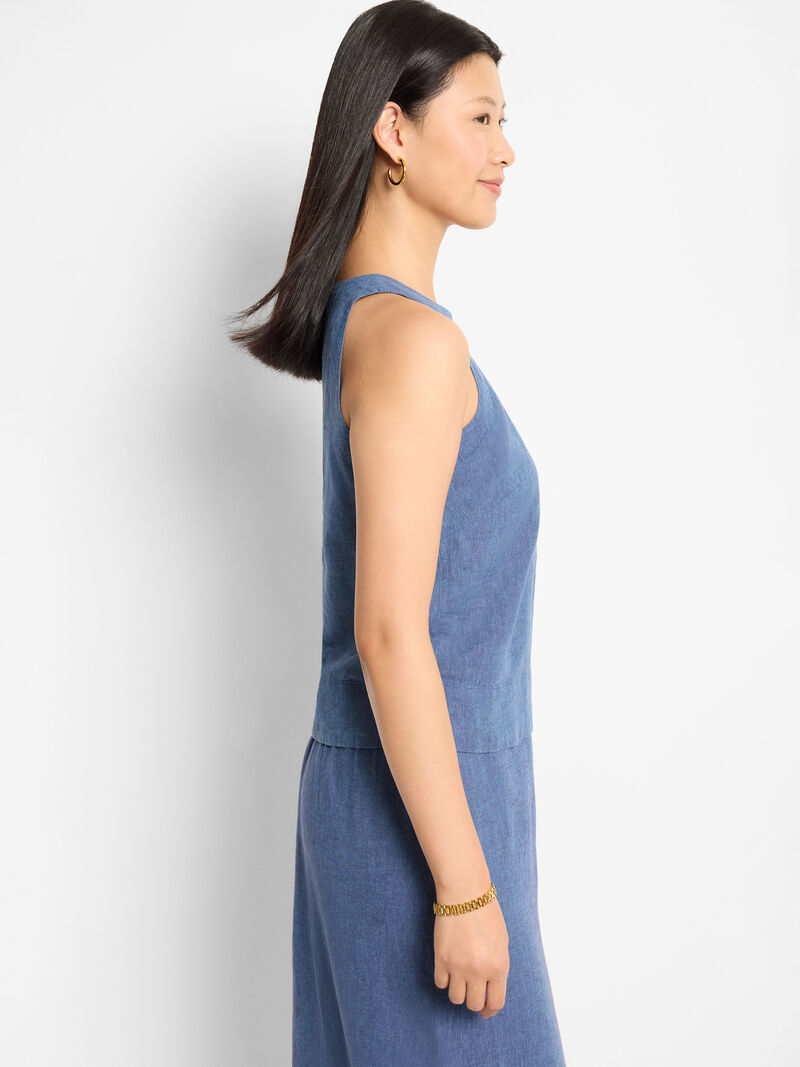 Woman Wears Rumba Linen Pop On Tank image number 2