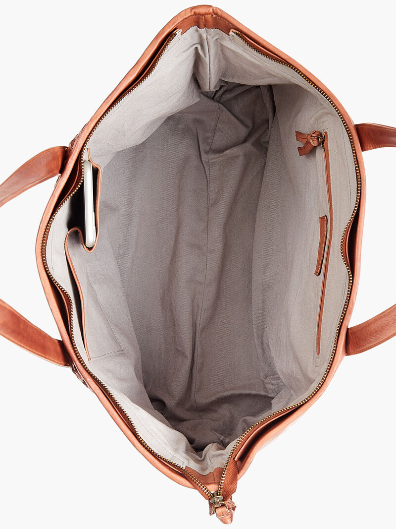 Woman Wears Day & Mood - Kee Tote image number 2