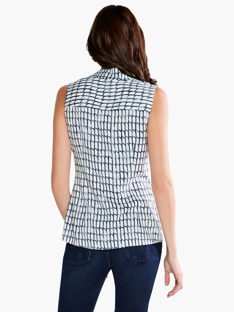 Woman Wears Lattice Live In Tank image number 2