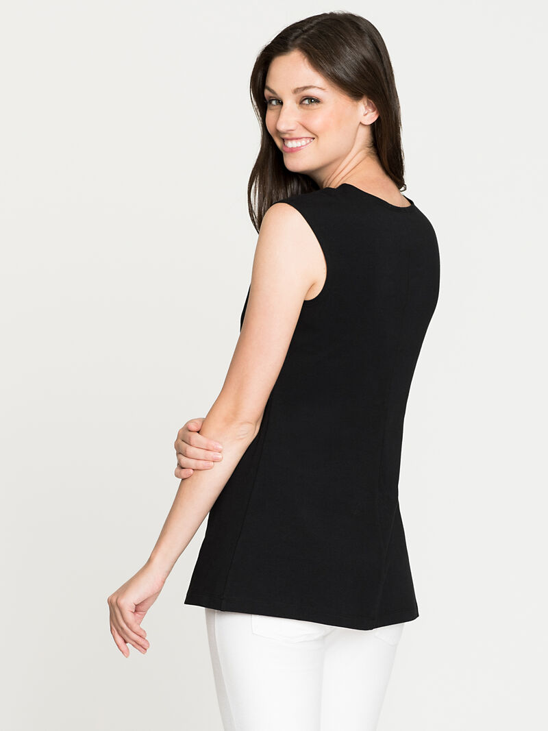 Woman Wears Perfect Layer image number 1