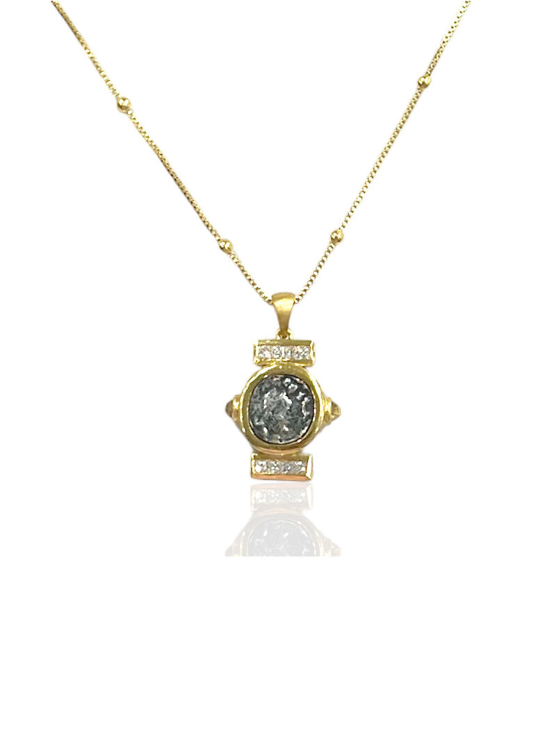 Tat2 Designs - Gold Leon Coin Necklace