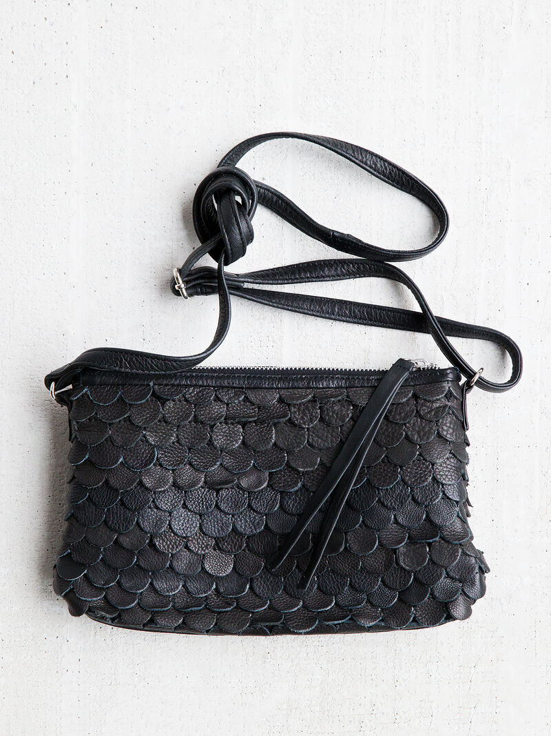 Woman Wears Jamie Crossbody image number 0