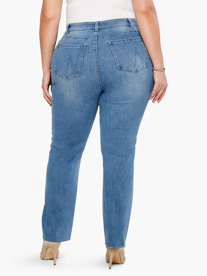 Woman Wears NZ 28" Mid Rise Straight Ankle Jeans image number 2