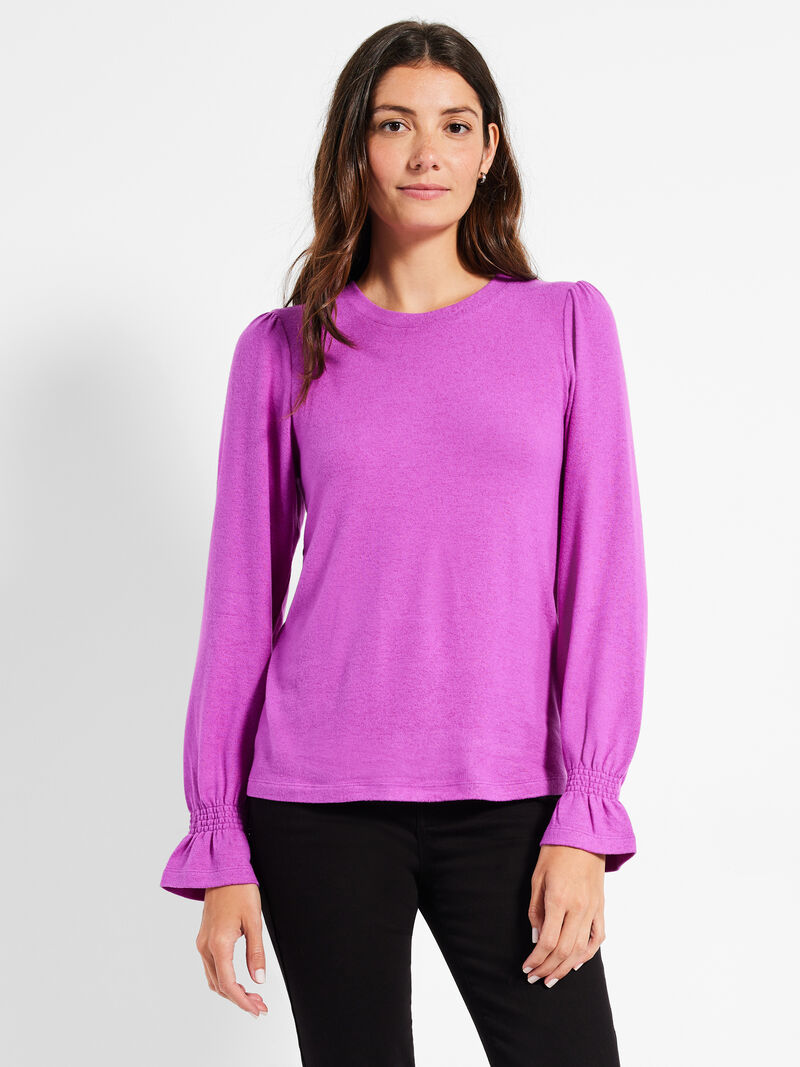Woman Wears NZT Sweet Dreams Femme Sleeve Tee image number 0