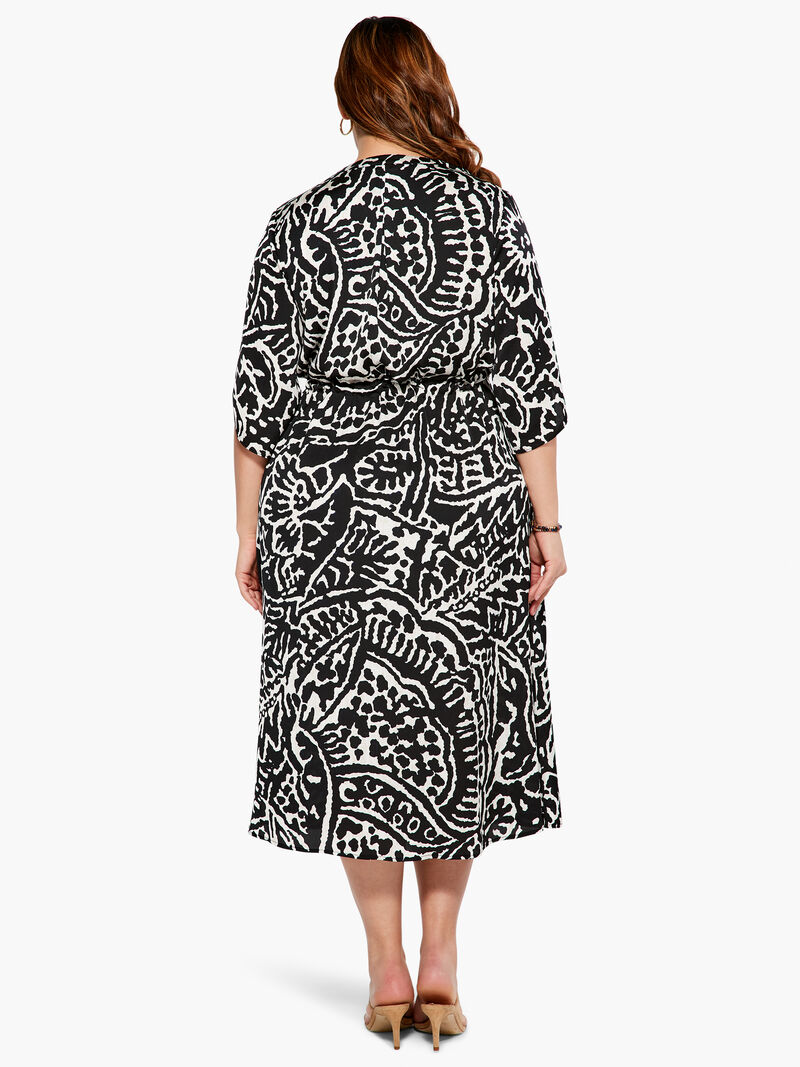 Woman Wears Onyx Stamp Dress image number 2
