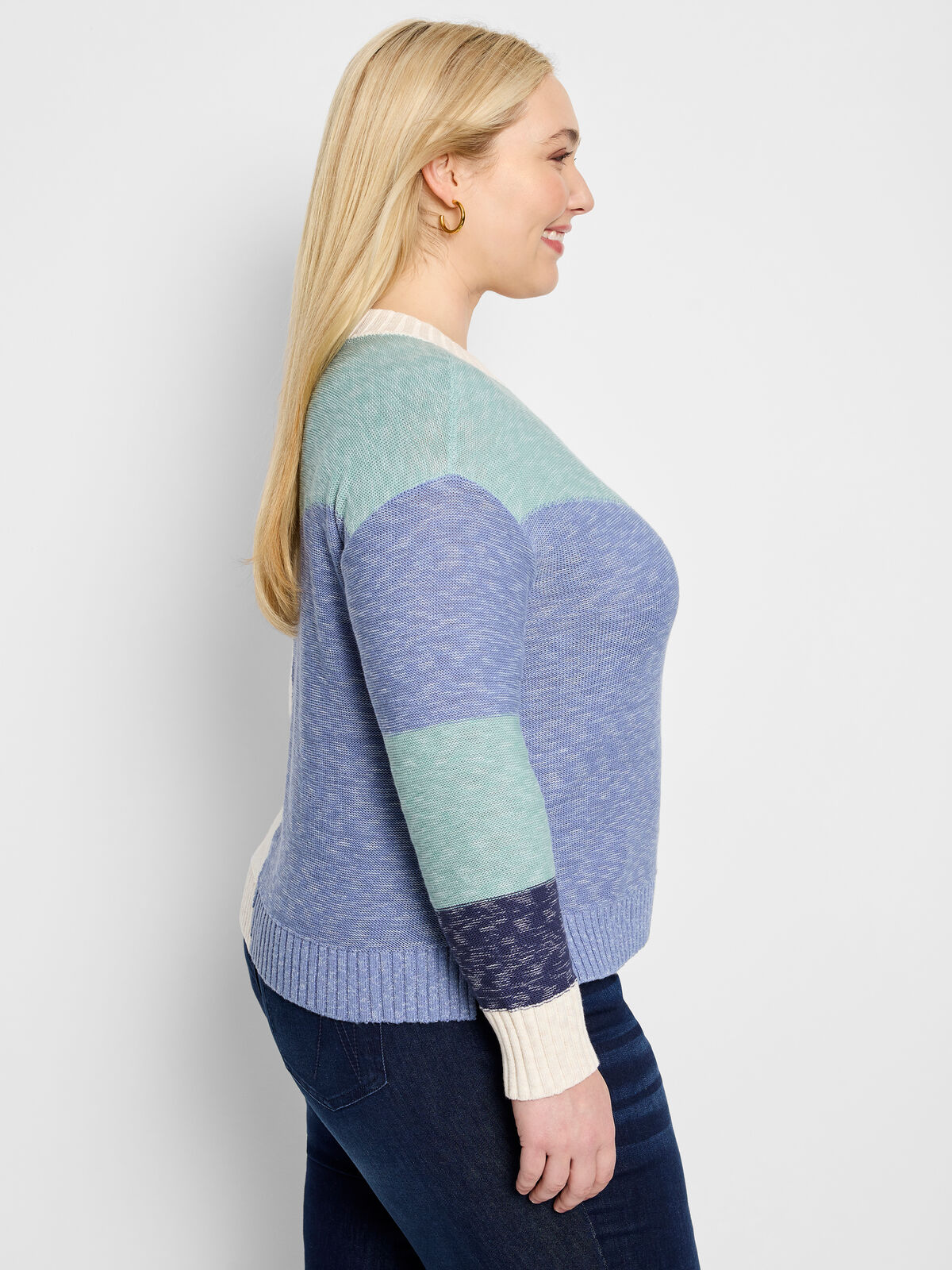 Color Crossing Sweater