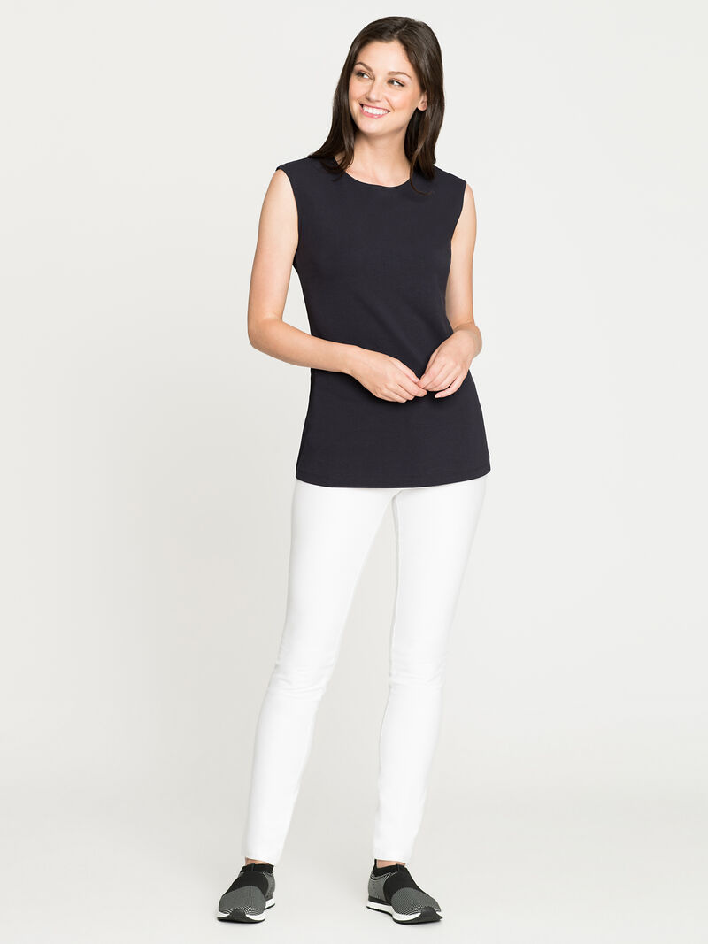 Woman Wears Perfect Layer image number 3