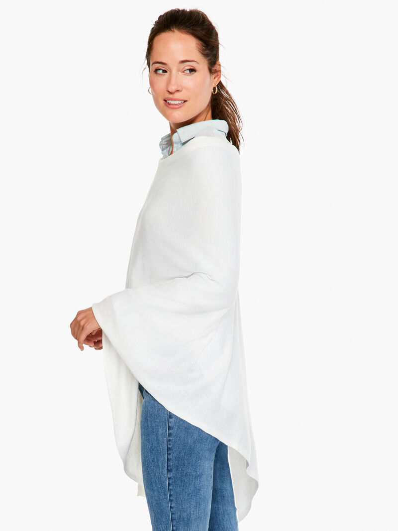 Woman Wears Echo Essentials Topper image number 1
