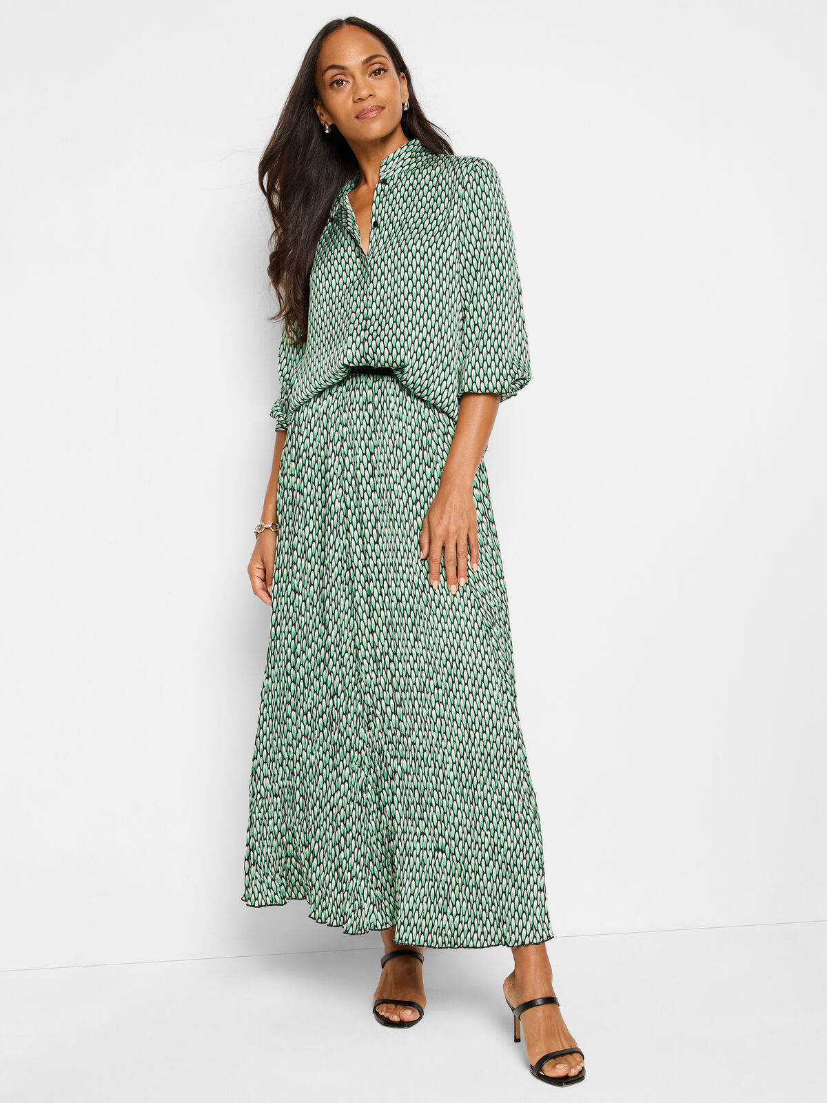 Abstract Dot Top