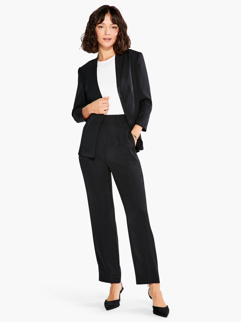 Woman Wears Smart Look Relaxed Trouser image number 3