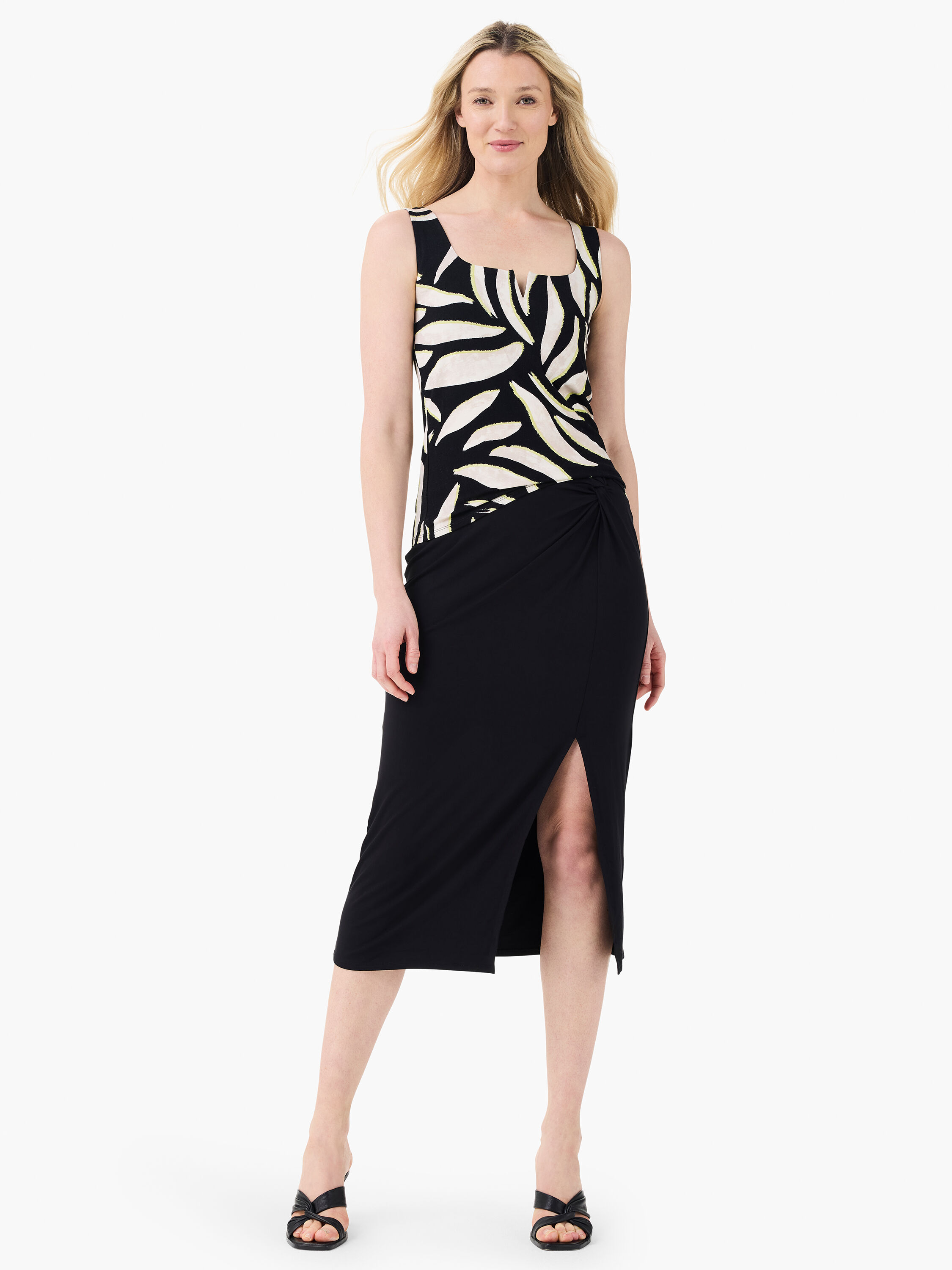 Breezy Leaves Split Neck Tank | NIC+ZOE