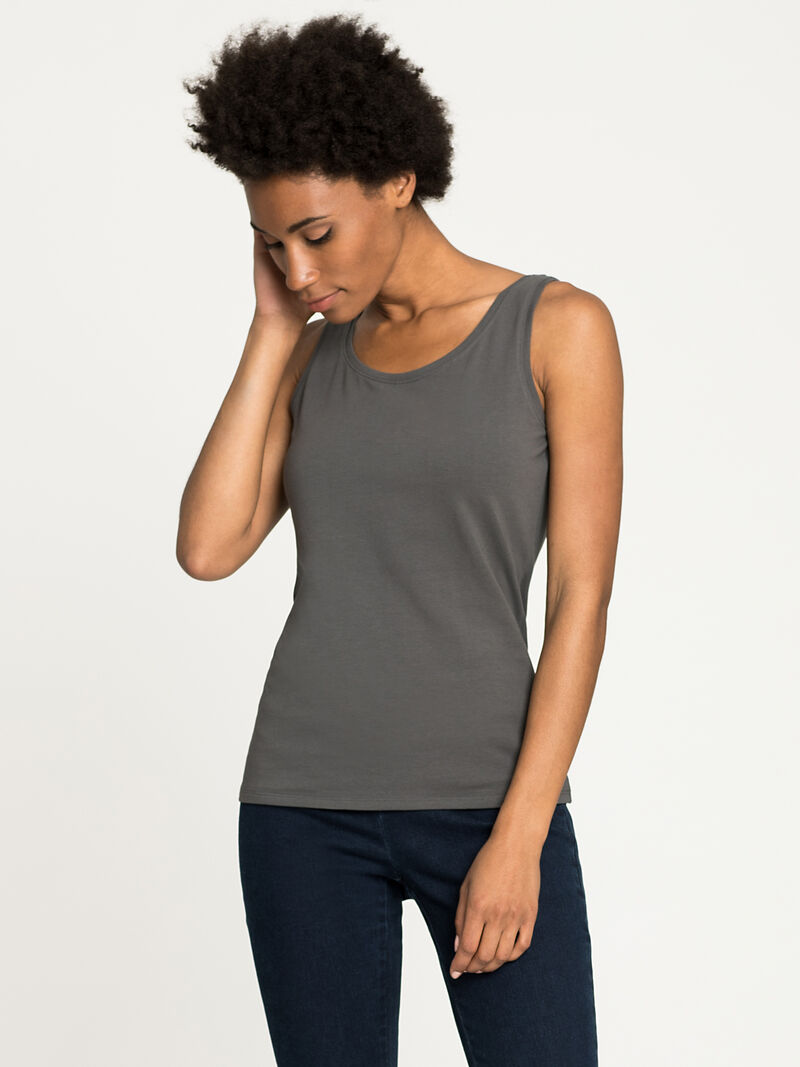 Woman Wears Perfect Tank image number 2