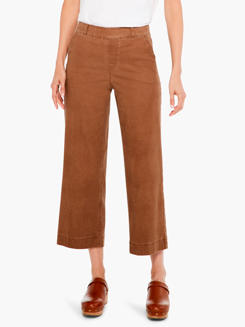 Woman Wears Crisp Stretch Wide-Leg Pant image number 0