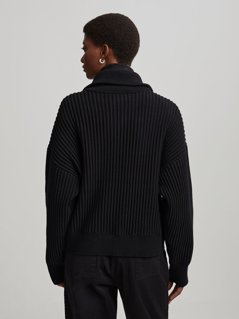 Woman Wears Varley - Mayfair Mock Neck Knit image number 2