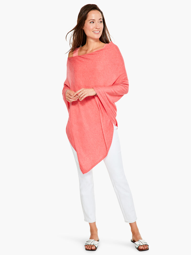 Woman Wears Echo Essentials Topper image number 3