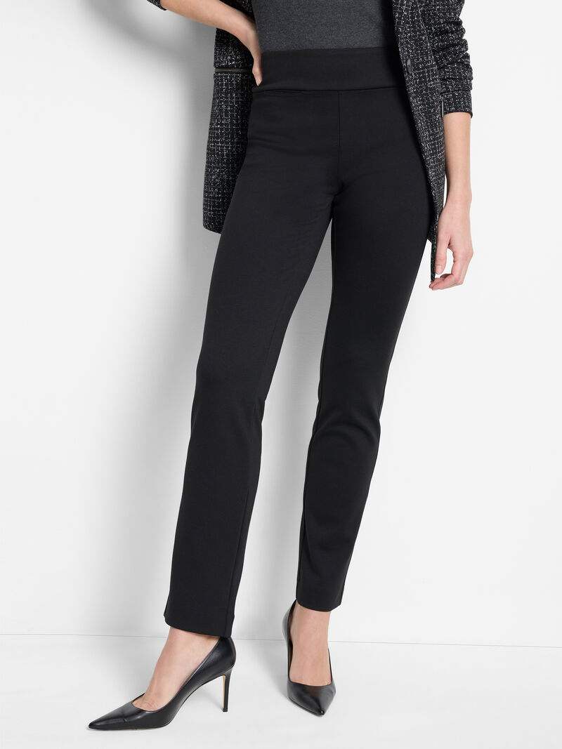 Woman Wears 29.5" Knit Pocket Pant image number 0