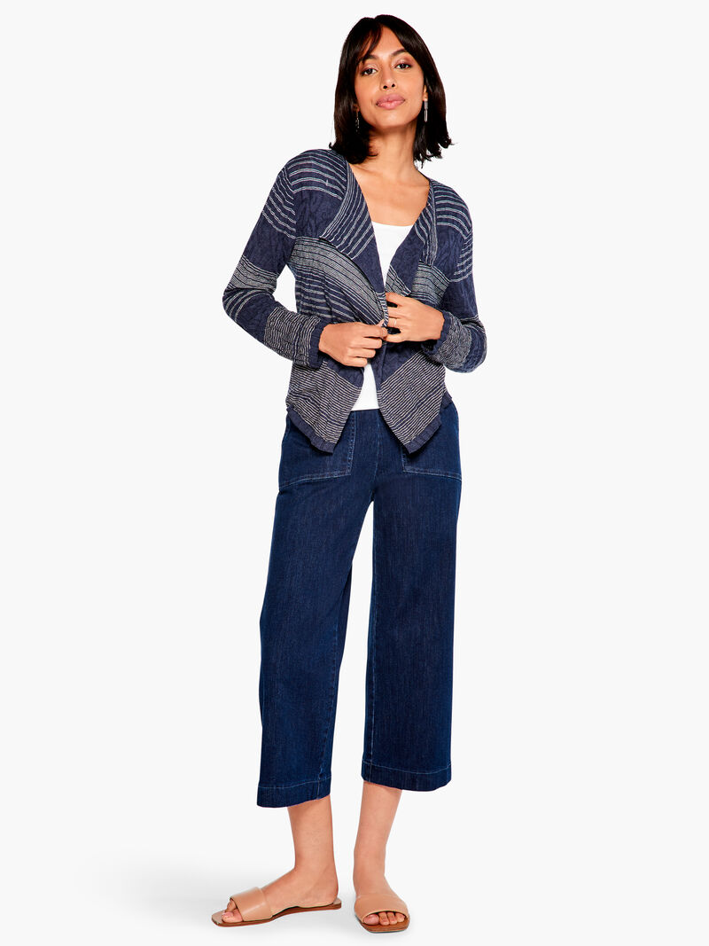 Woman Wears Soft Air Cardigan image number 3