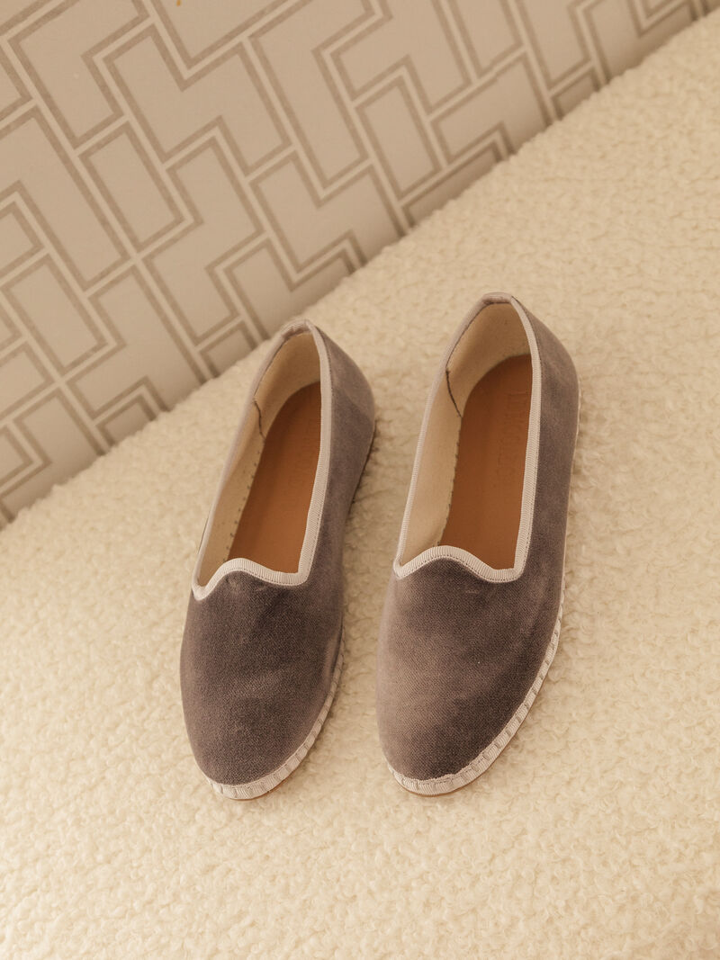 Le Mogador - Eva Velvet Slippers