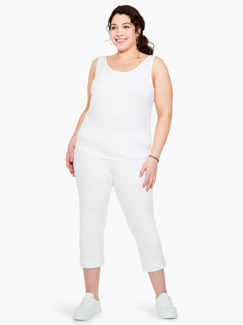 Woman Wears Front To Back Eaze Tank image number 1