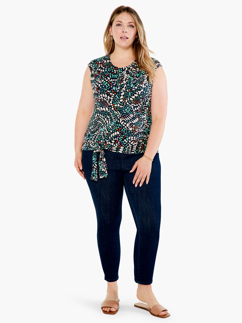Woman Wears Mosaic Dots Top image number 3
