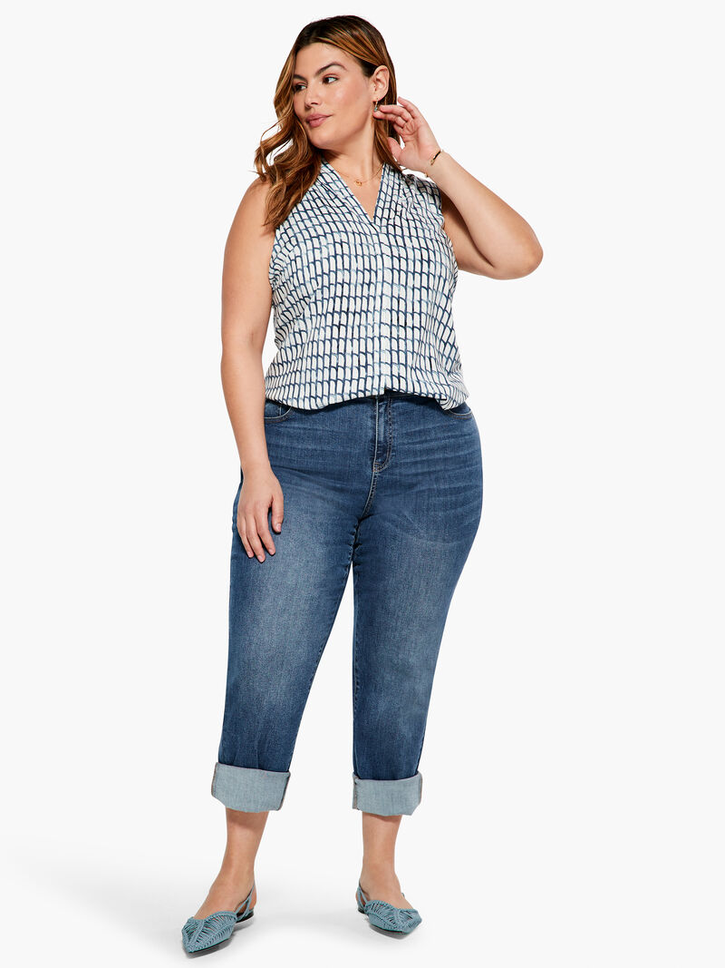 Woman Wears Lattice Live In Tank image number 3