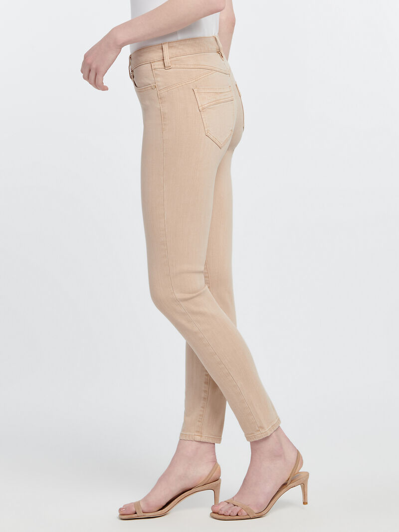 Woman Wears Liverpool - Piper Hugger Ankle Skinny Jean image number 2