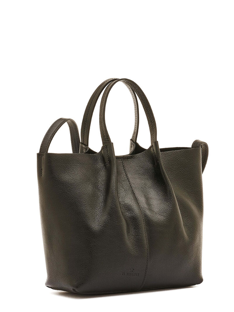 Woman Wears Il Bisonte - Crossbody Nina Bag image number 1