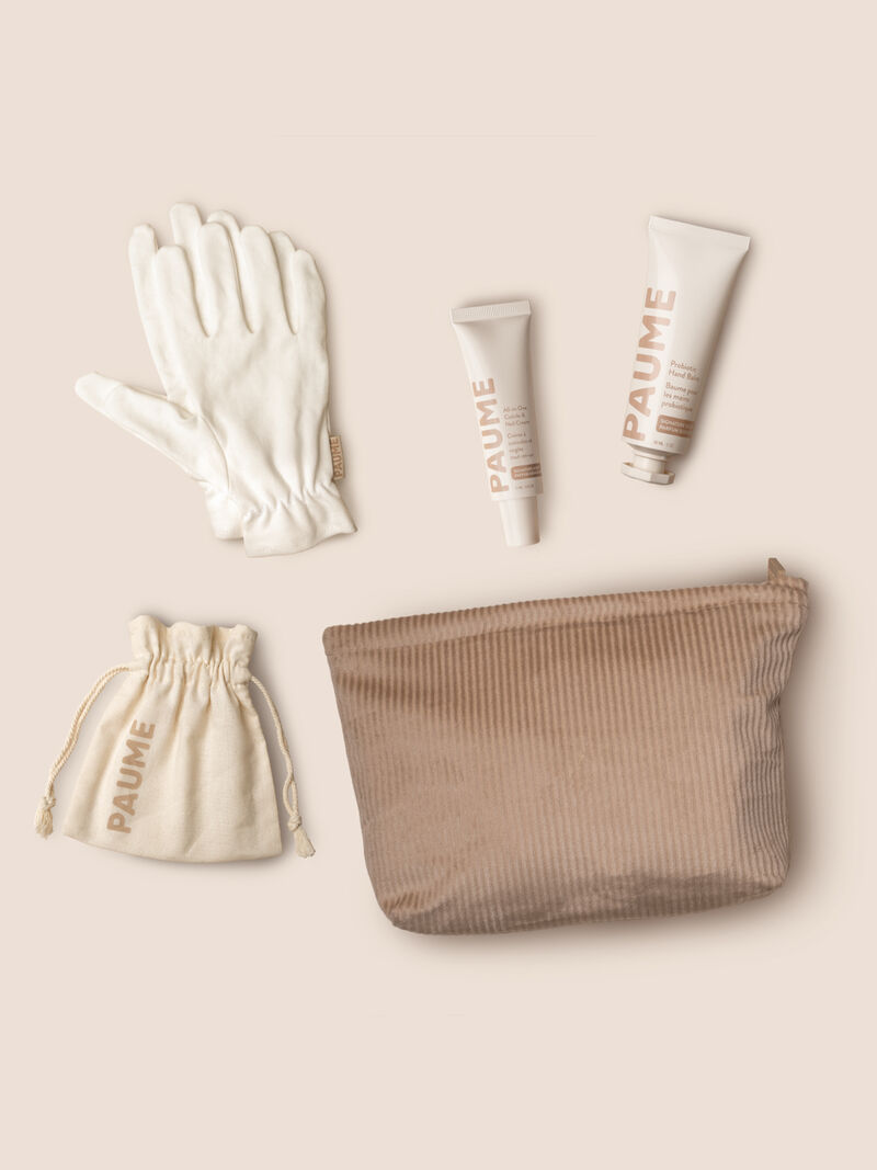 Woman Wears Paume - The Hand Hydration Kit image number 0