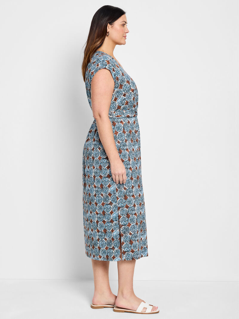 Woman Wears Sand Dollar Stella Dress image number 1