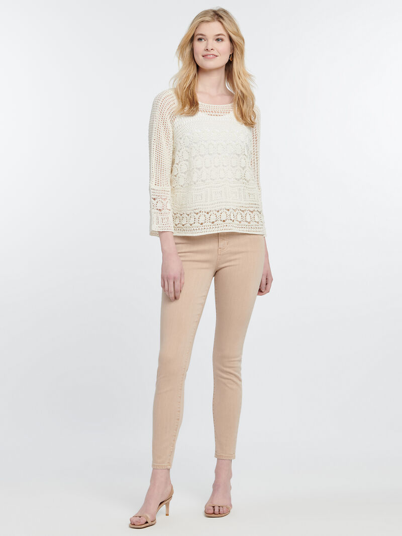 Woman Wears Liverpool - Piper Hugger Ankle Skinny Jean image number 0