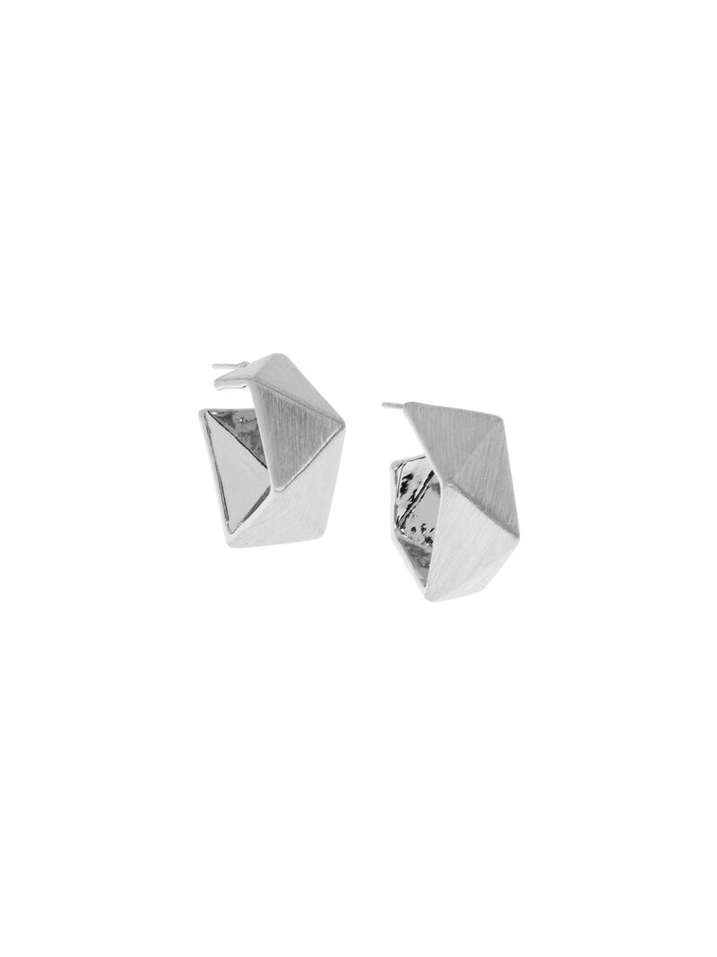 Woman Wears MARLYN SCHIFF WIDE GEOMETRIC POST HOOP EARRINGS image number 0