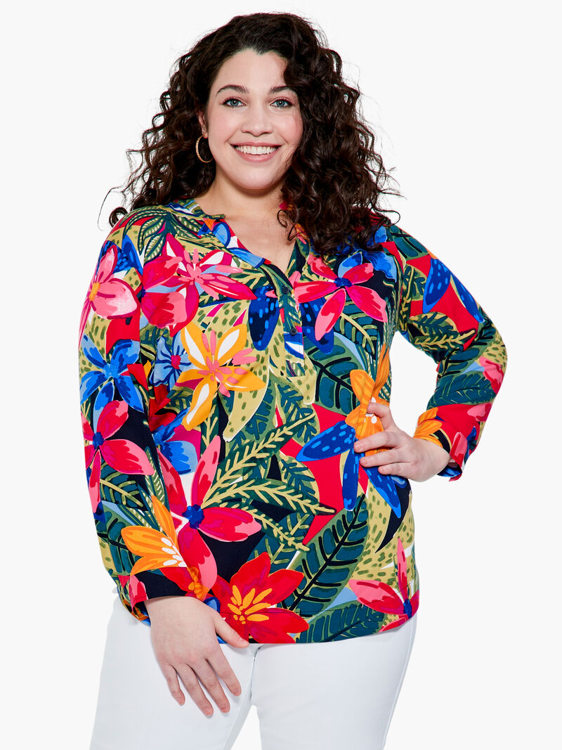 Woman Wears Lush Terrace Live In Top image number 0