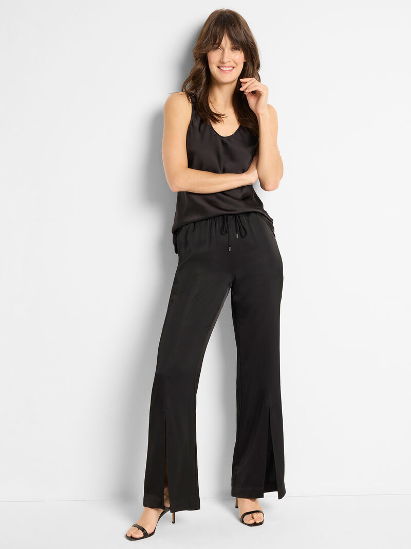 Woman Wears Day Gloss Woven Scoop Tank image number 1