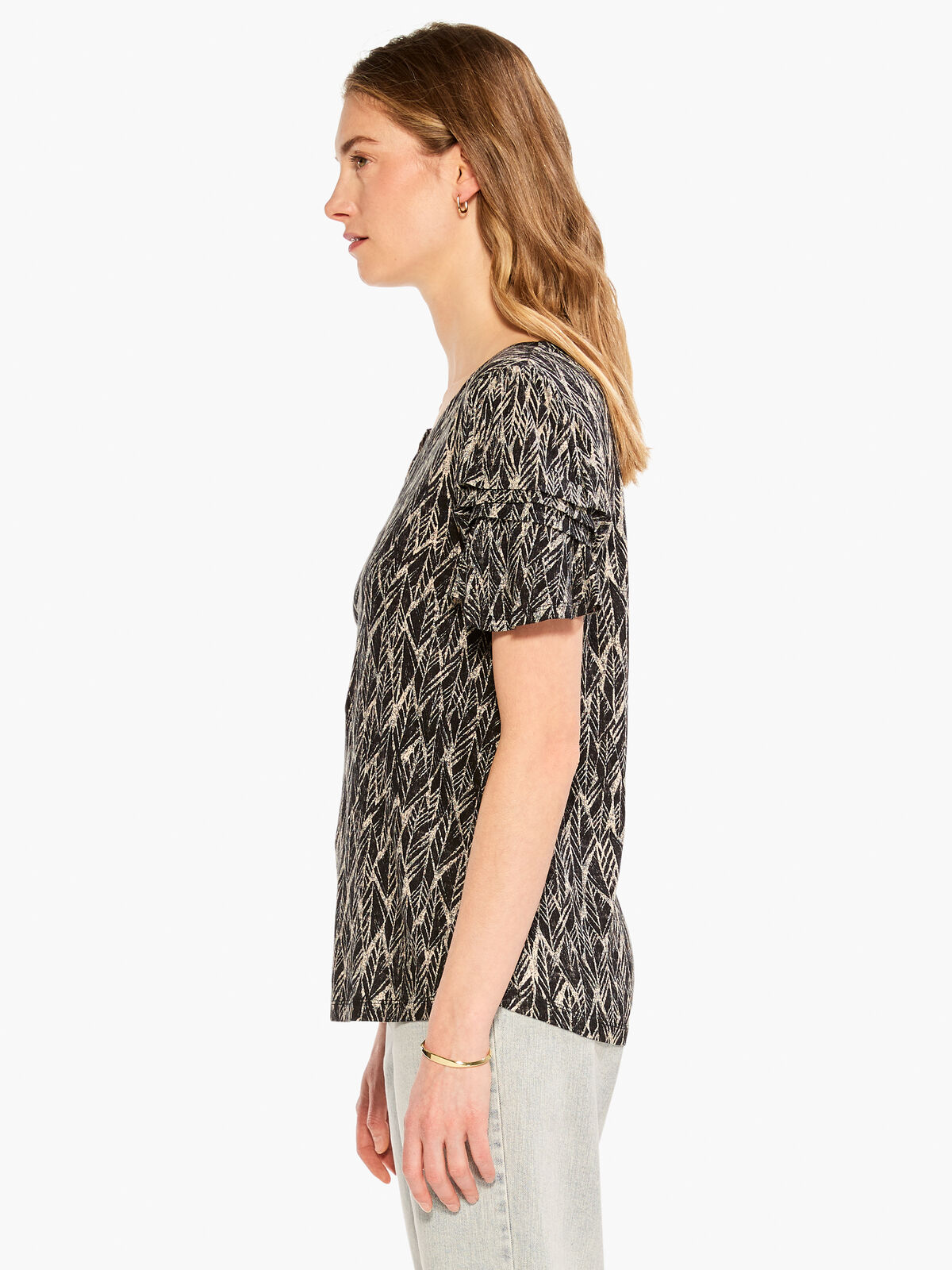 NZT Sketched Leaves Flutter Sleeve Split Neck Tee