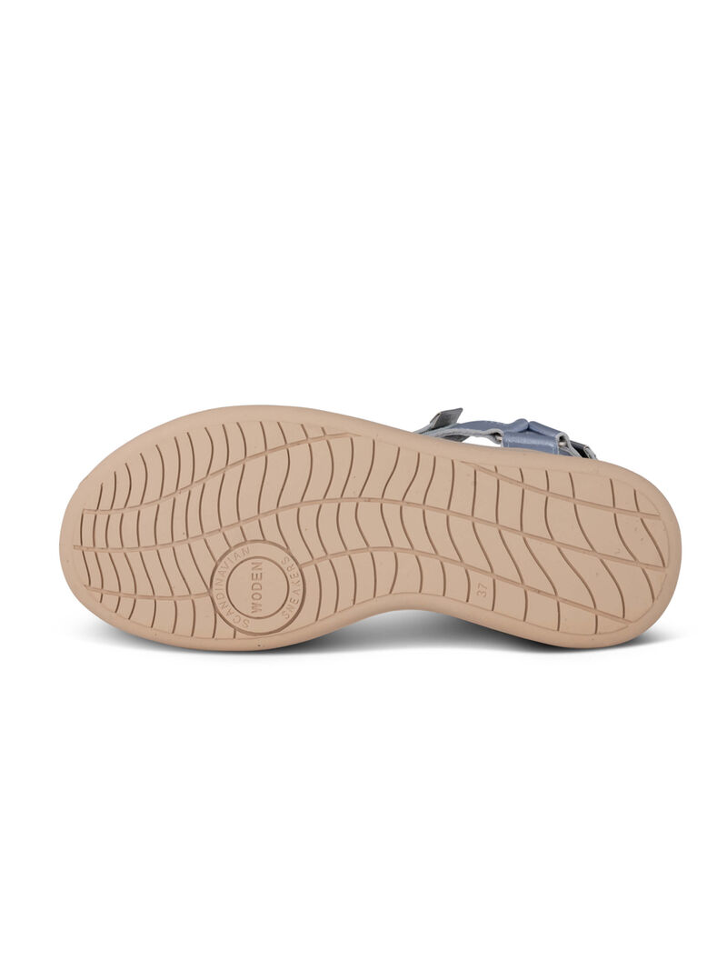 Woman Wears Woden - Line Metallic Sandal image number 4