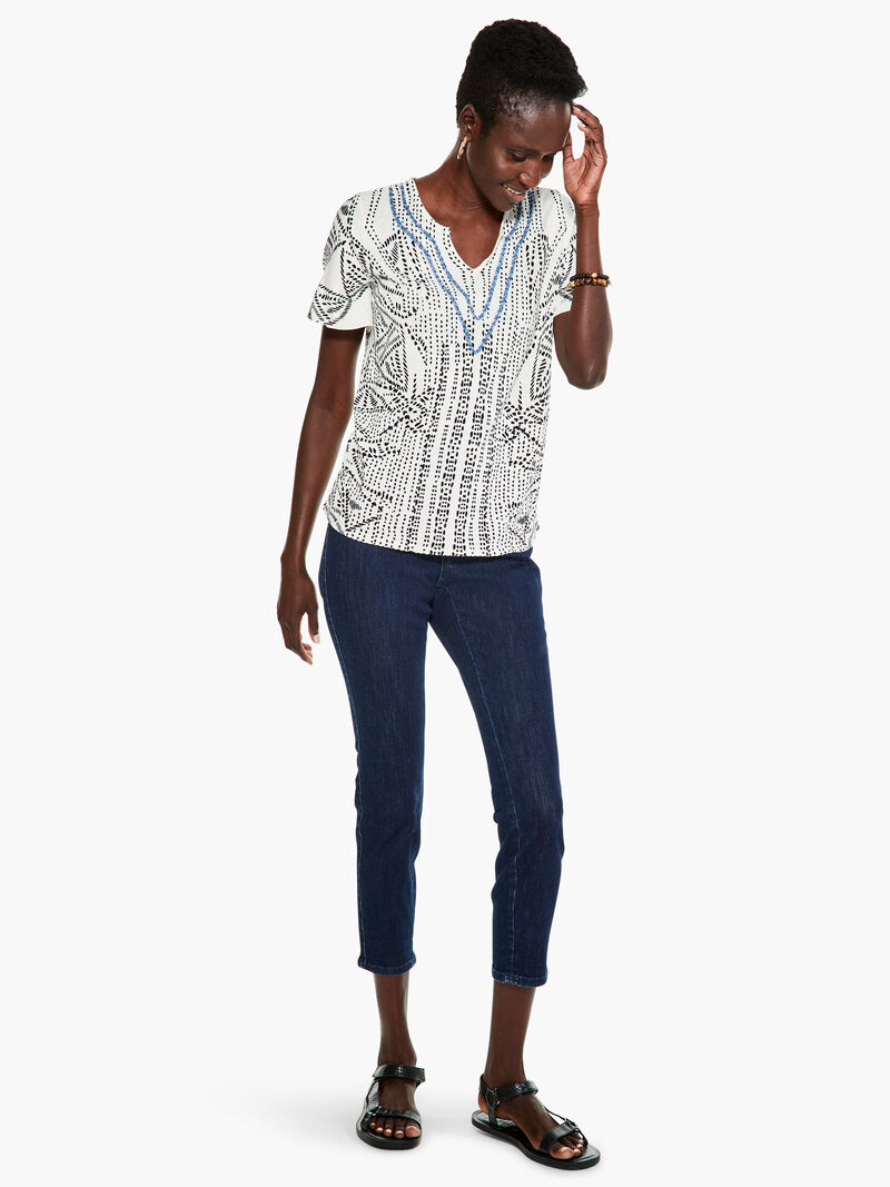 Woman Wears Coastline Sweater image number 4