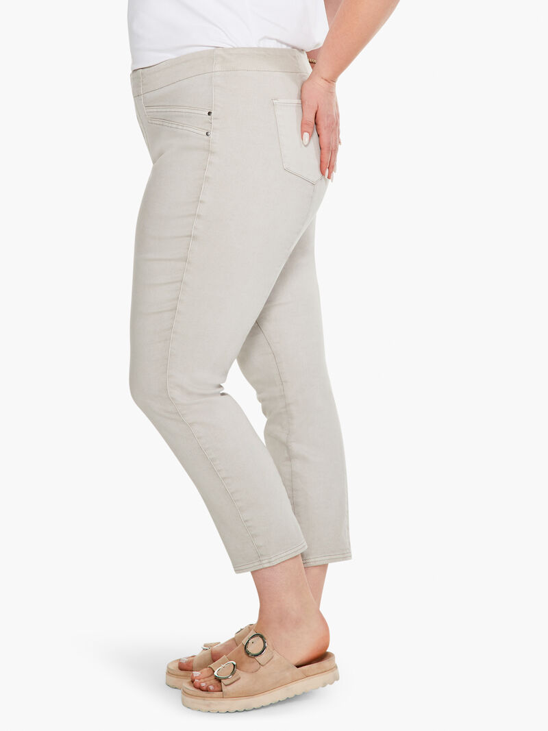 Woman Wears All Day Denim Slim Jean image number 1