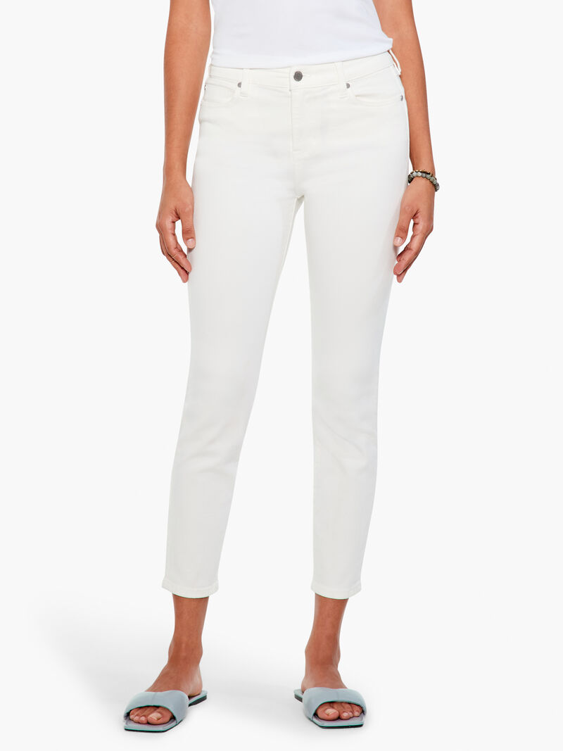 Woman Wears Liverpool Piper Hugger Ankle Jean image number 0
