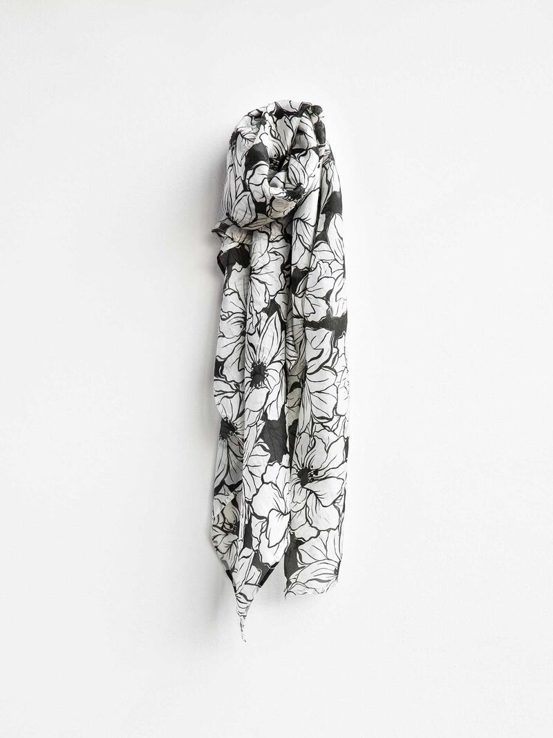 Woman Wears Chan Luu Floral Scarf image number 0