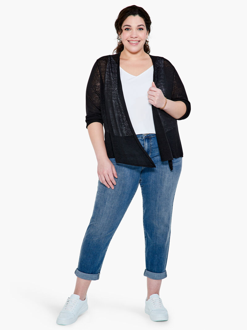 Woman Wears Liverpool Peyton Slim Boyfriend Jean image number 0