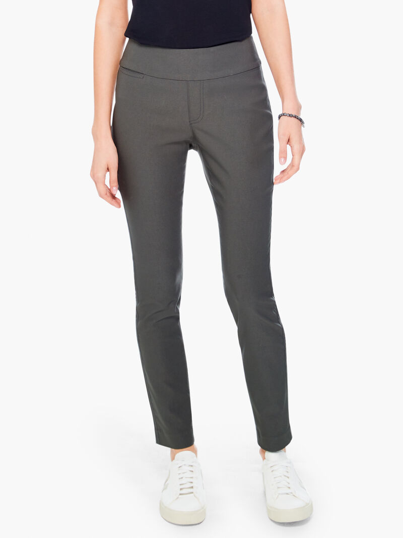 Woman Wears Wonderstretch Pocket Straight Leg Pant image number 1