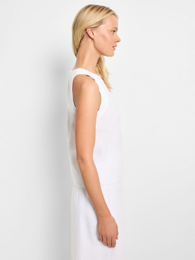 Woman Wears Rumba Linen Pop On Tank image number 2