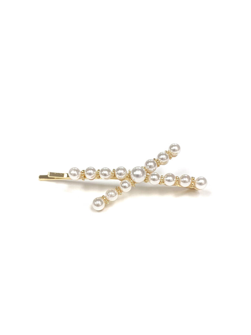 Woman Wears Marlyn Schiff Pearl Strand Hair Pin image number 0