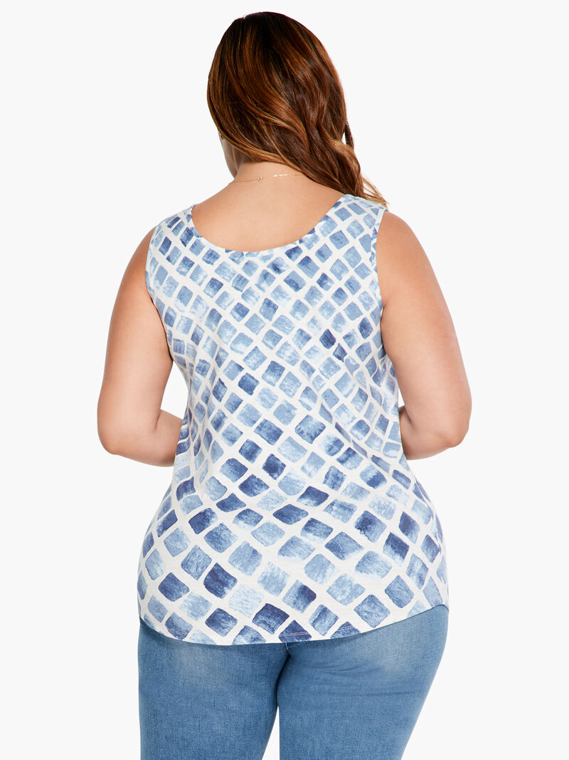 Woman Wears Stonefall Shirt Tail Perfect Tank image number 2