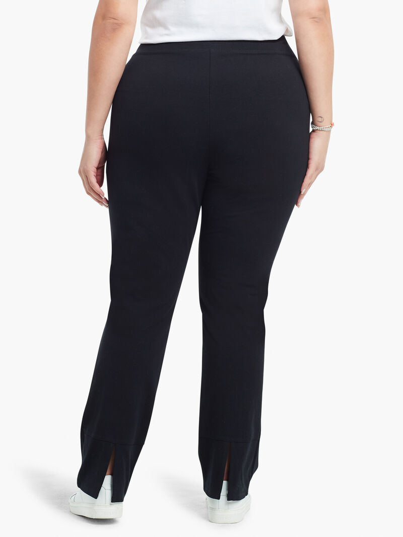 Woman Wears Perfect Knit Pant image number 3